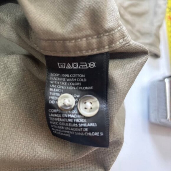 Urban Outfitters Men's Large Kaki Button down Shirt - Picture 7 of 7